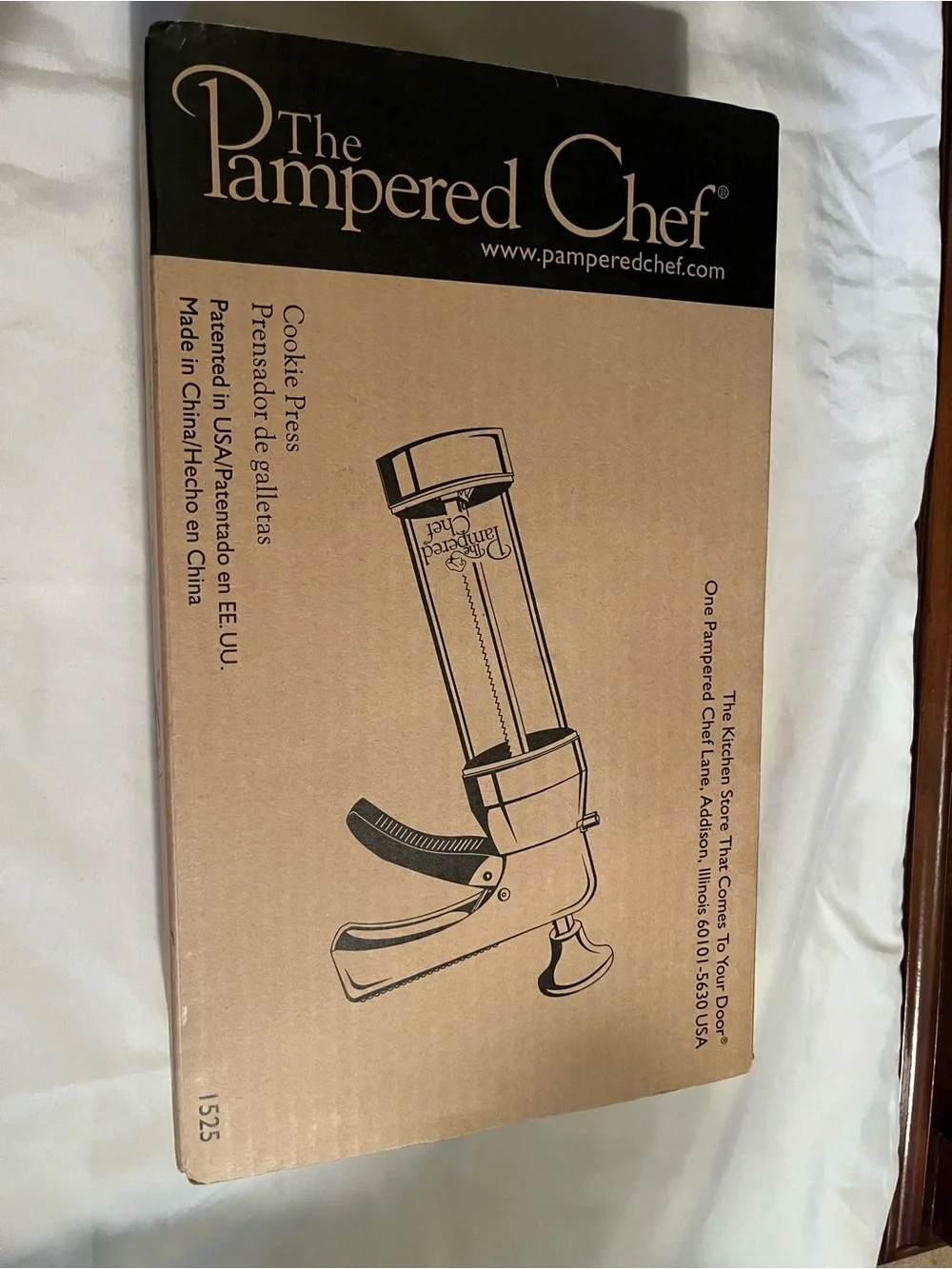 Brand New Pampered Chef Cookie Press Maker Holiday Baking